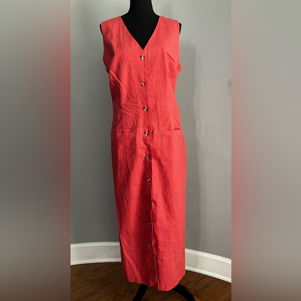 NWT Sleeveless Coral Button-Down Dress